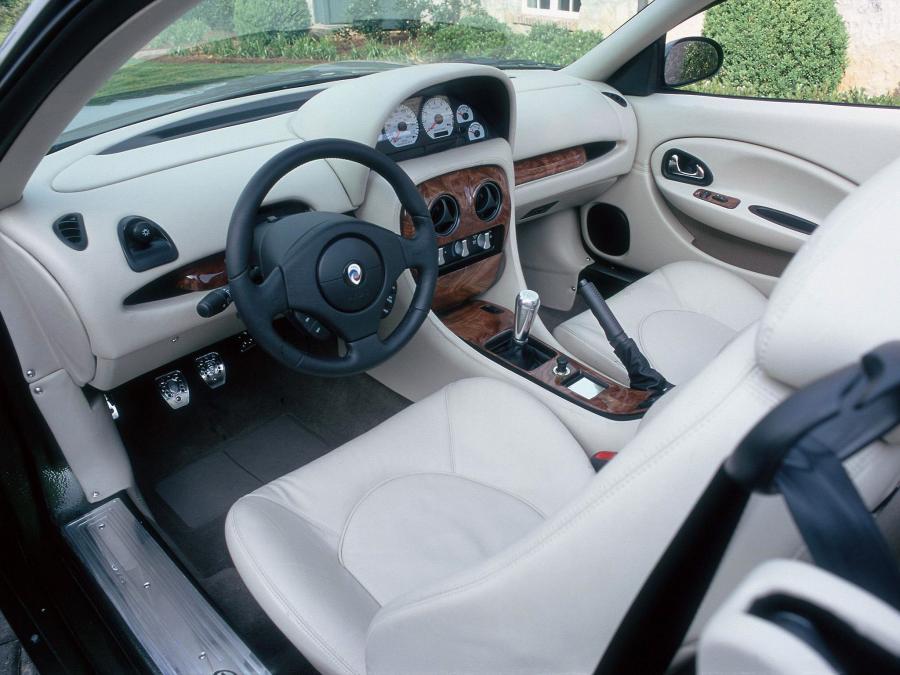 Интерьер Panoz Esperante 2000 года  (фото 4 из 10)